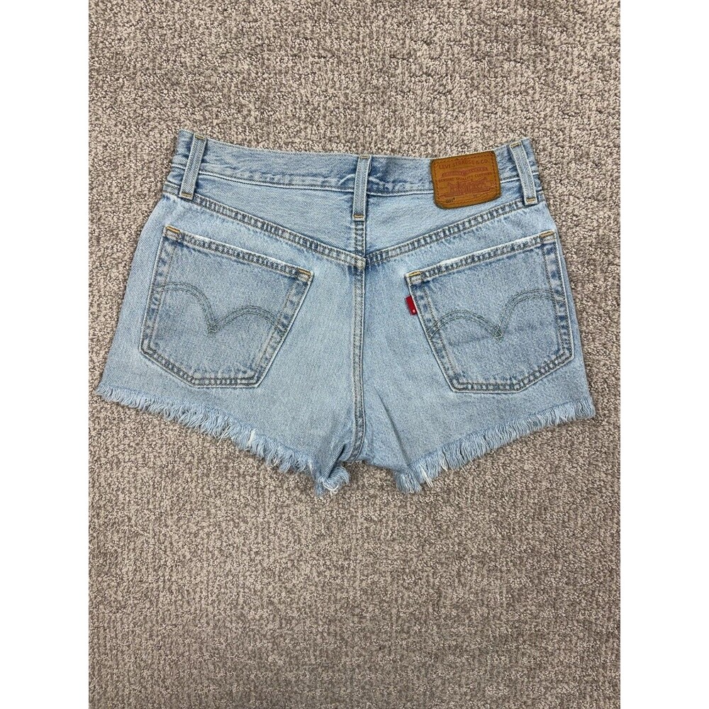 Levis 501 Denim Shorts Women 26 Light Wash Distressed Button Fly Raw Hem Cutoff